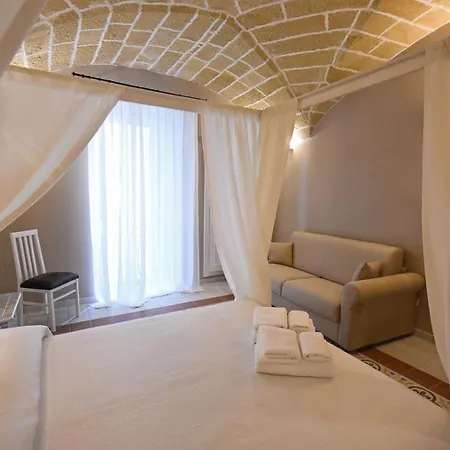 B&B Laura - Luxury Rooms-3
